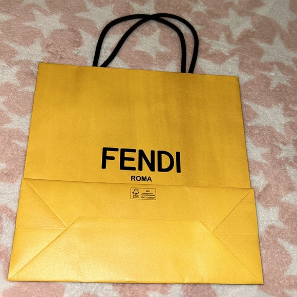 Fendi bag - Picture 4 of 11